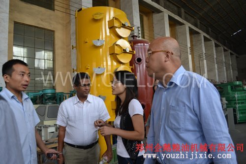 國(guó)內(nèi)國(guó)外業(yè)務(wù)都可以接 斯里蘭卡客戶500噸花生預(yù)榨浸出生產(chǎn)線(圖1)